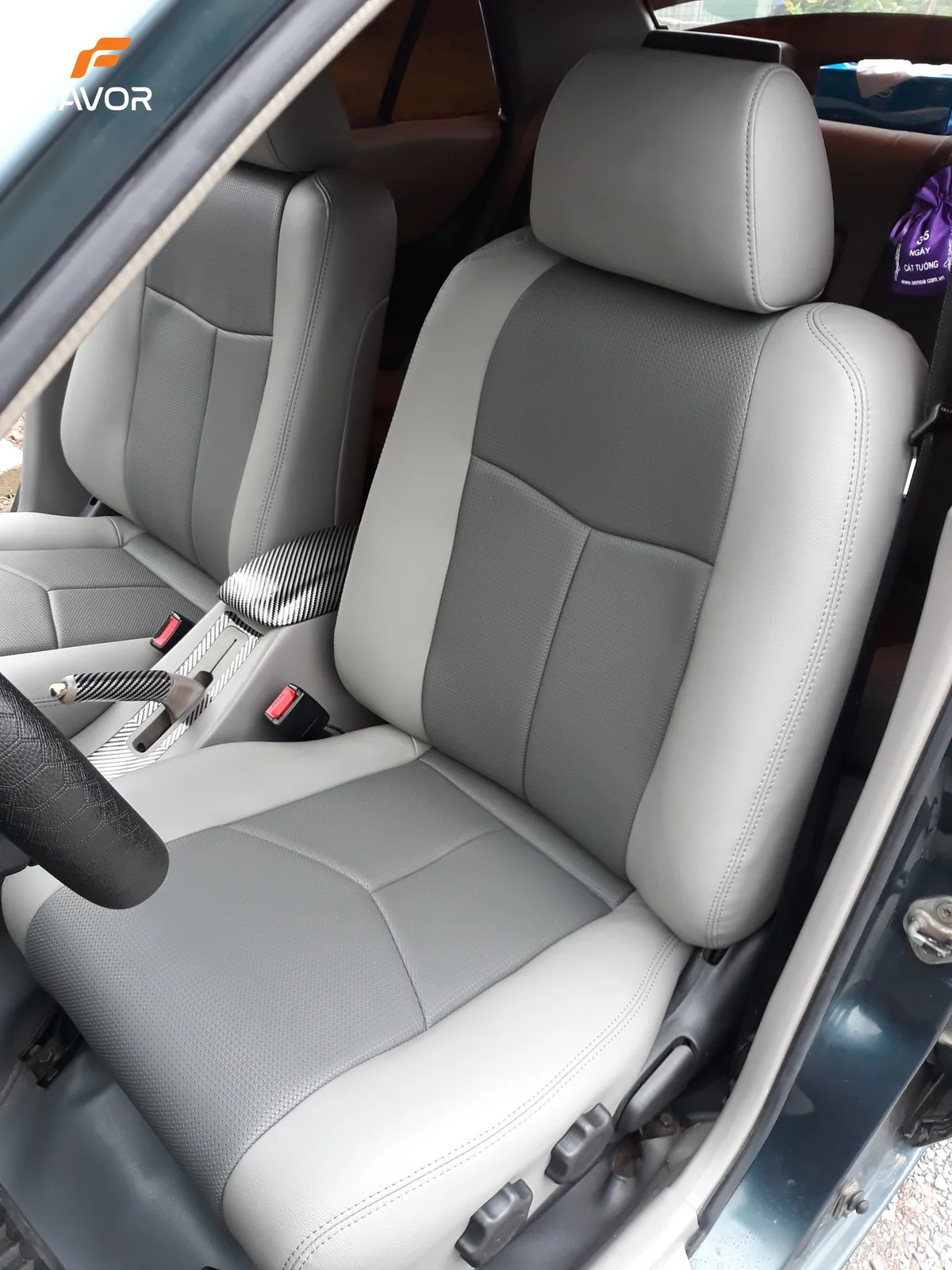 BỌC GHẾ DA FORD LASER - Ảnh 1