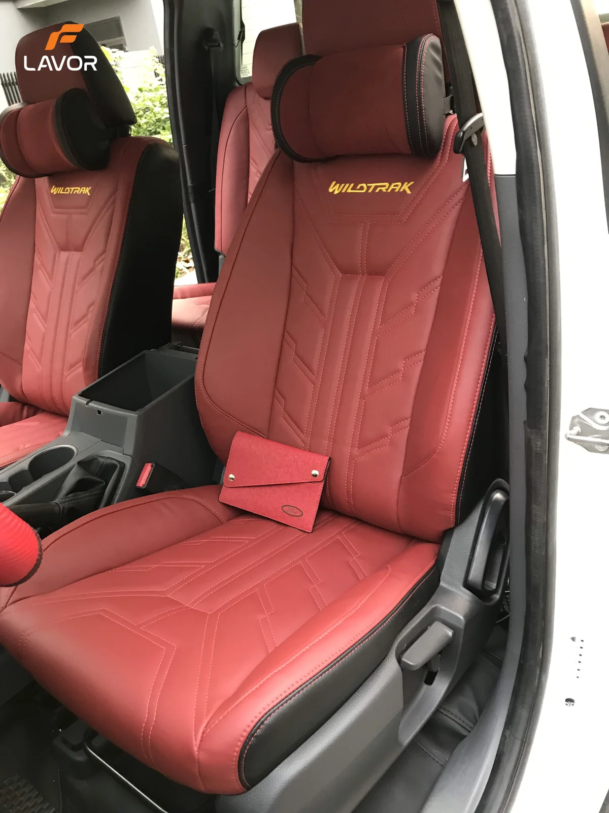 BỌC GHẾ DA FORD RANGER 2016 - Ảnh 5