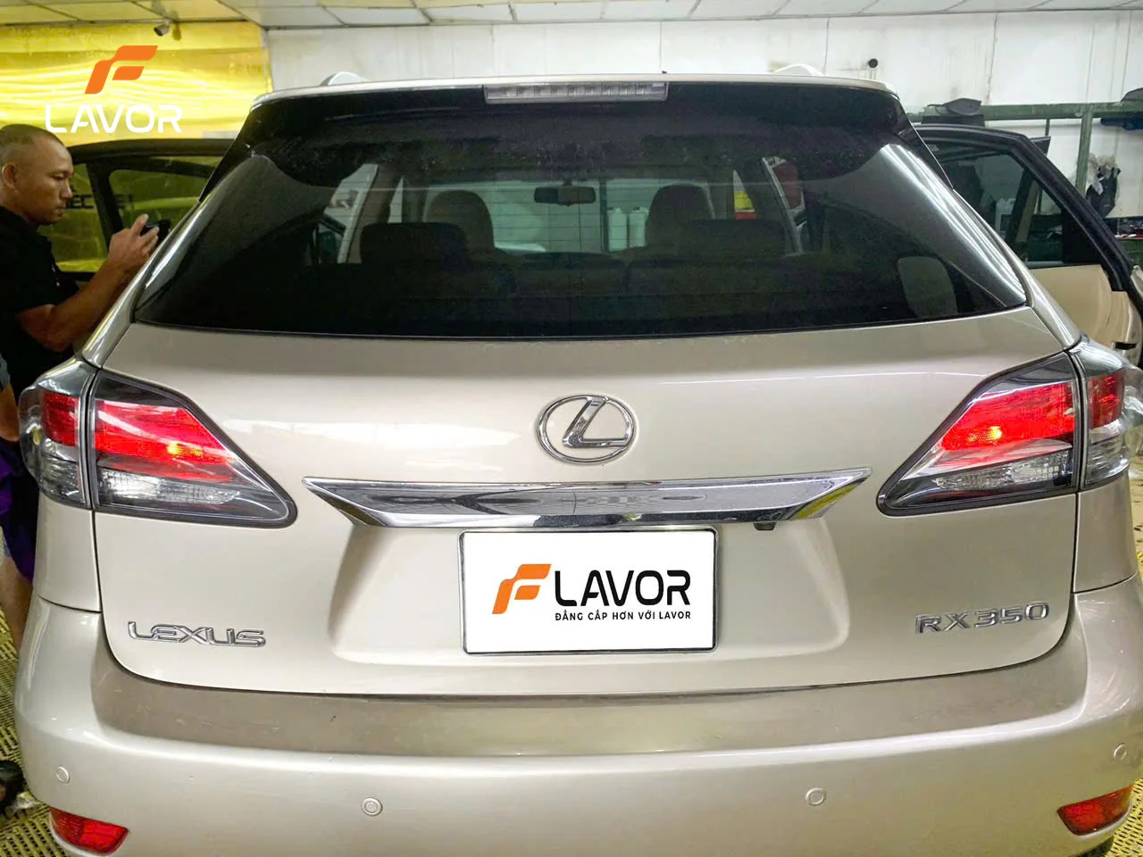 BỌC GHẾ DA LEXUS RX350 2010-2011 - Ảnh 9
