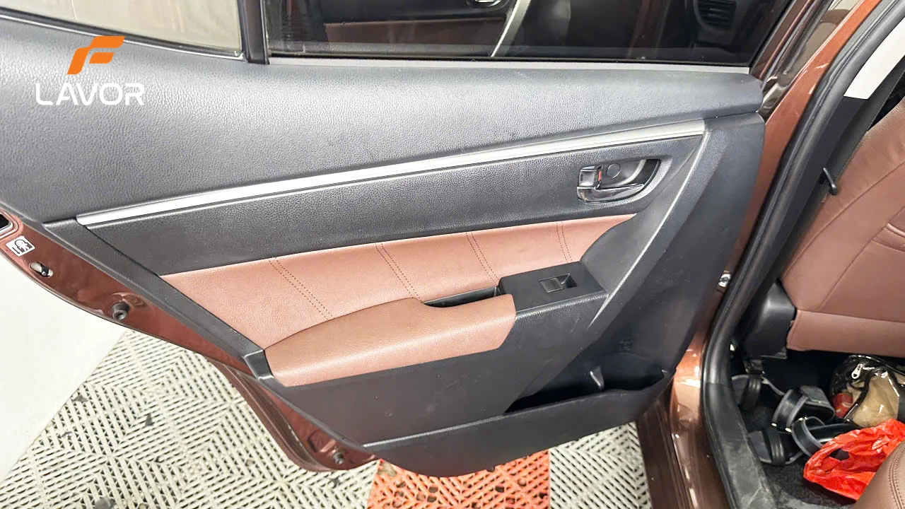 BỌC GHẾ DA TOYOTA ALTIS 2008-2013 - Ảnh 4
