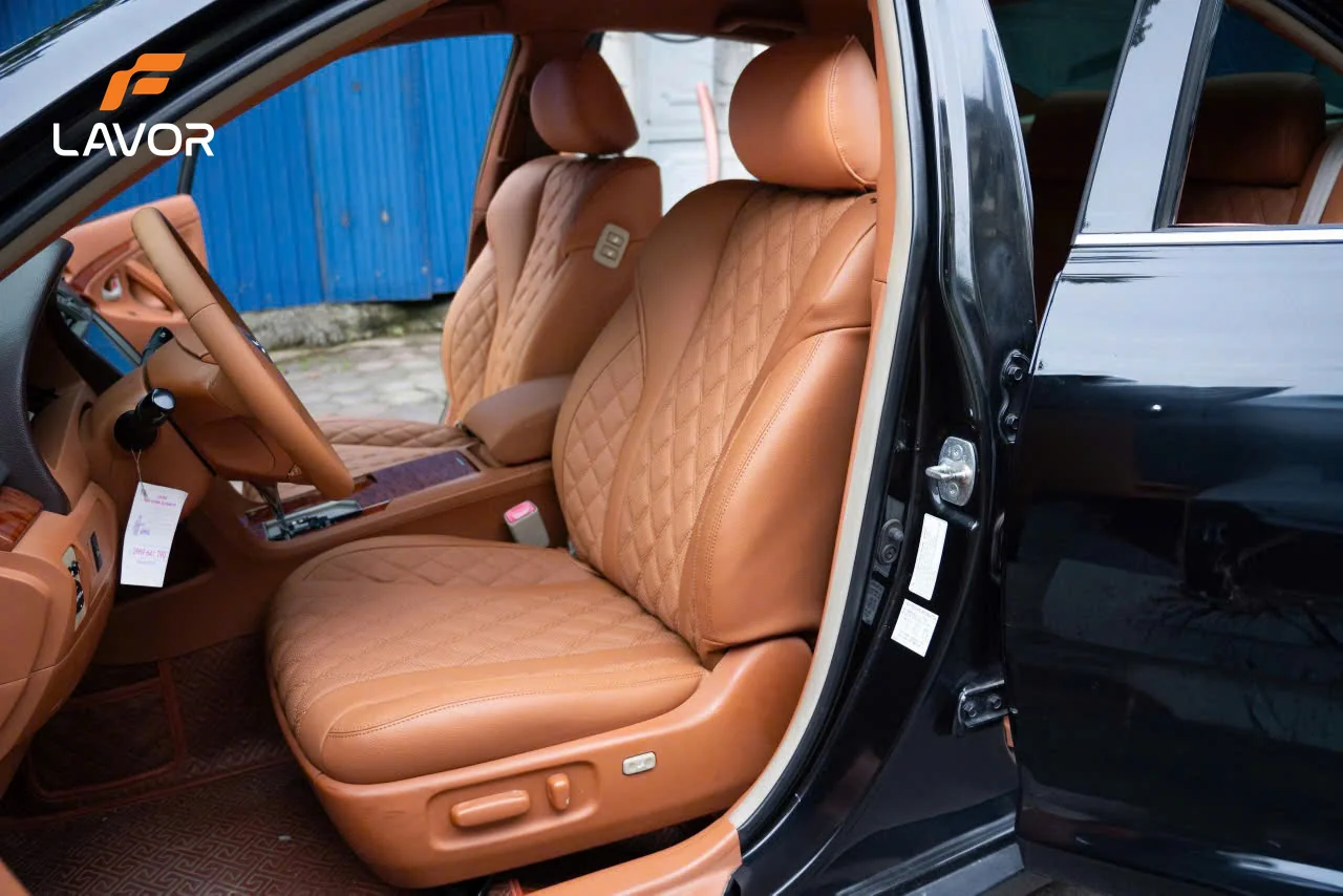 BỌC GHẾ DA TOYOTA CAMRY - Ảnh 1