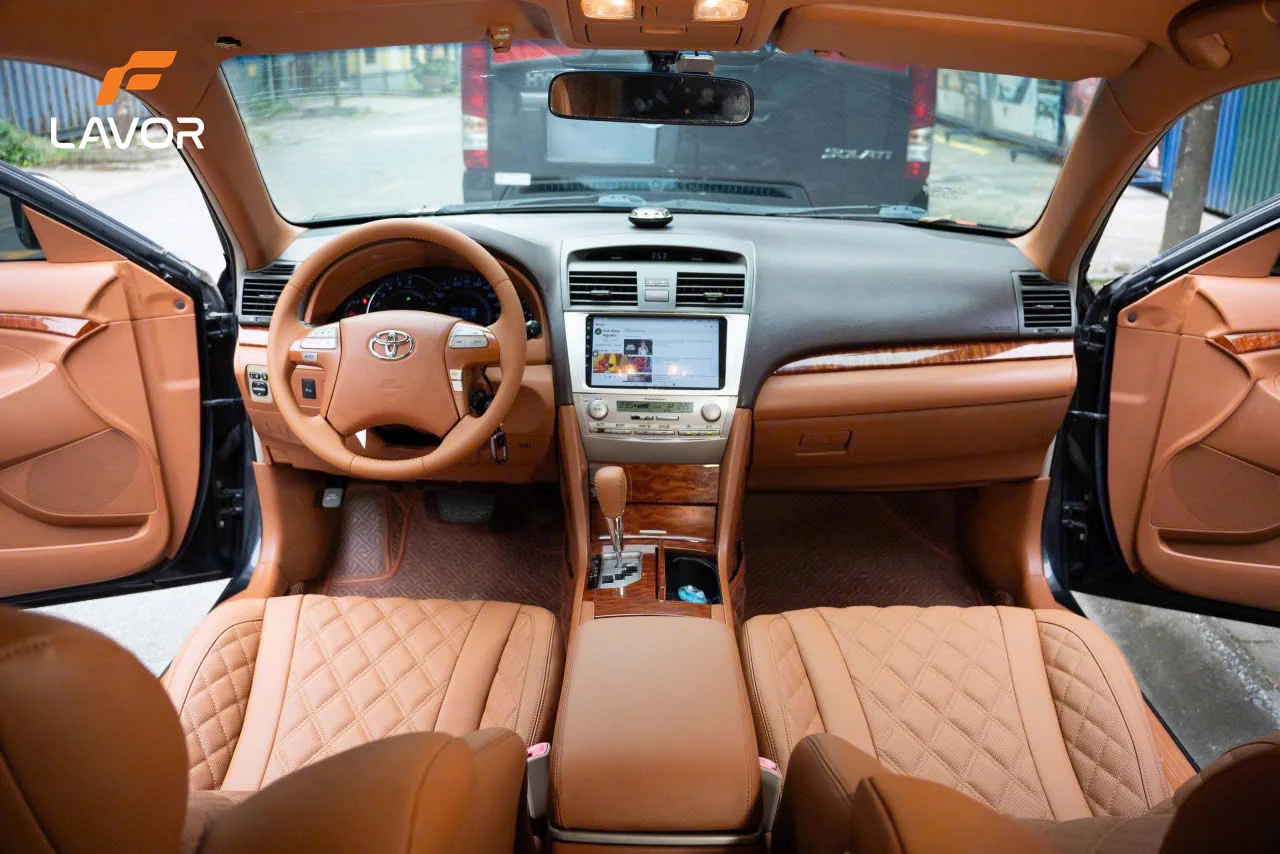 BỌC GHẾ DA TOYOTA CAMRY - Ảnh 3