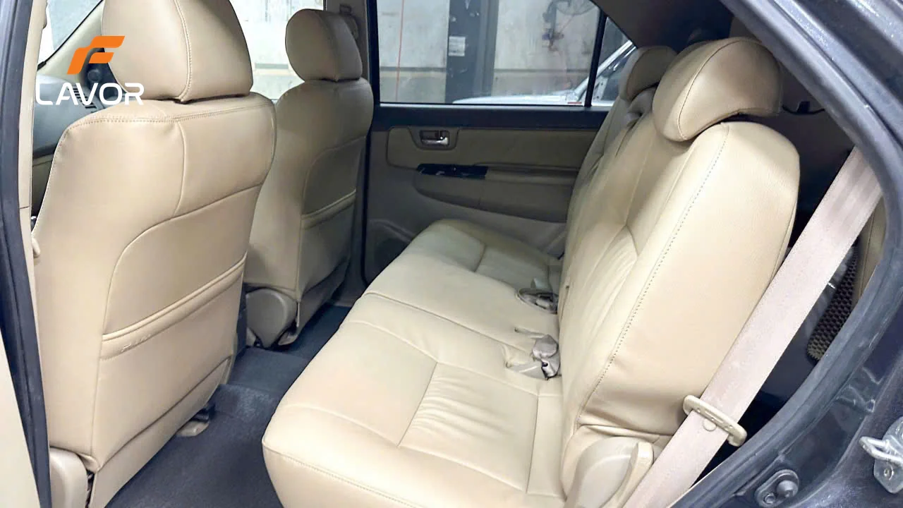 BỌC GHẾ DA TOYOTA FORTUNER - Ảnh 3