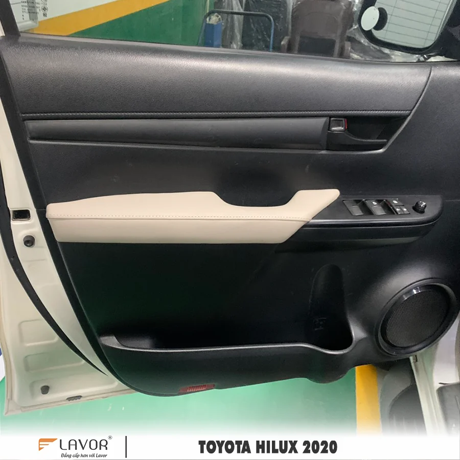 BỌC GHẾ DA TOYOTA HILUX 2016-2024 - Ảnh 4