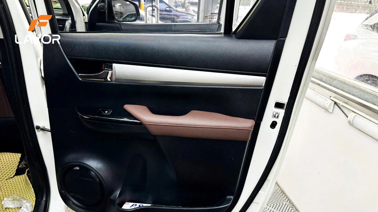 BỌC GHẾ DA TOYOTA HILUX 2016-2024 - Ảnh 5
