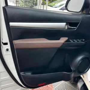 BỌC GHẾ DA TOYOTA HILUX 2016-2024 - Thumbnail Image 6