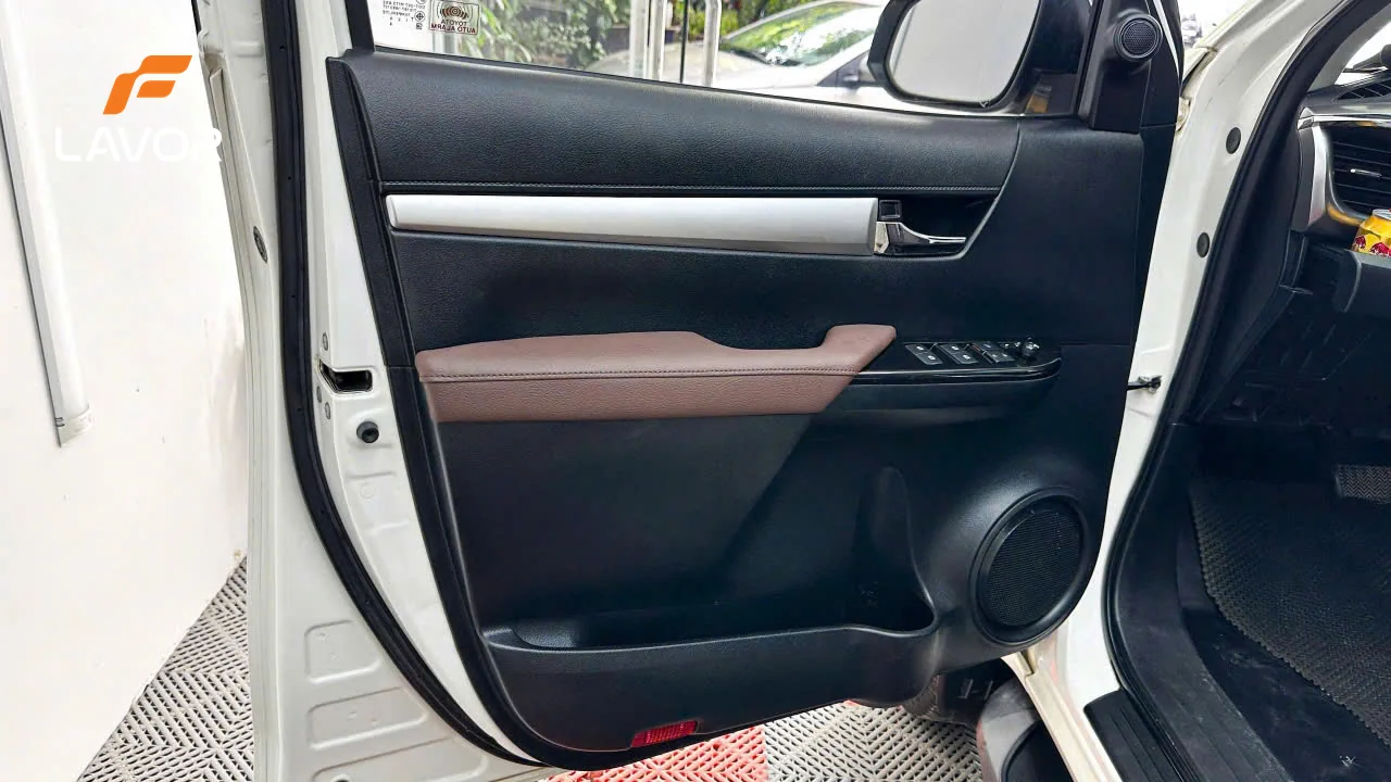 BỌC GHẾ DA TOYOTA HILUX 2016-2024 - Ảnh 6