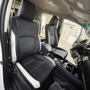BỌC GHẾ DA TOYOTA HILUX - Thumbnail Image 1
