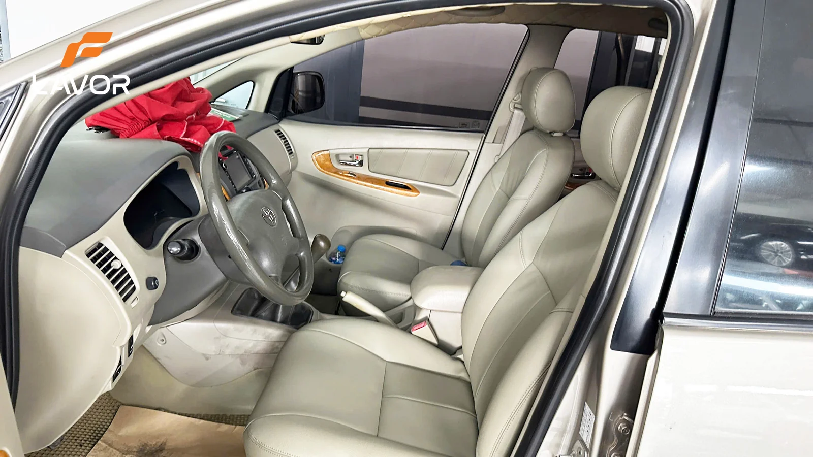 BỌC GHẾ DA TOYOTA INNOVA 2016-2023 - Ảnh 1