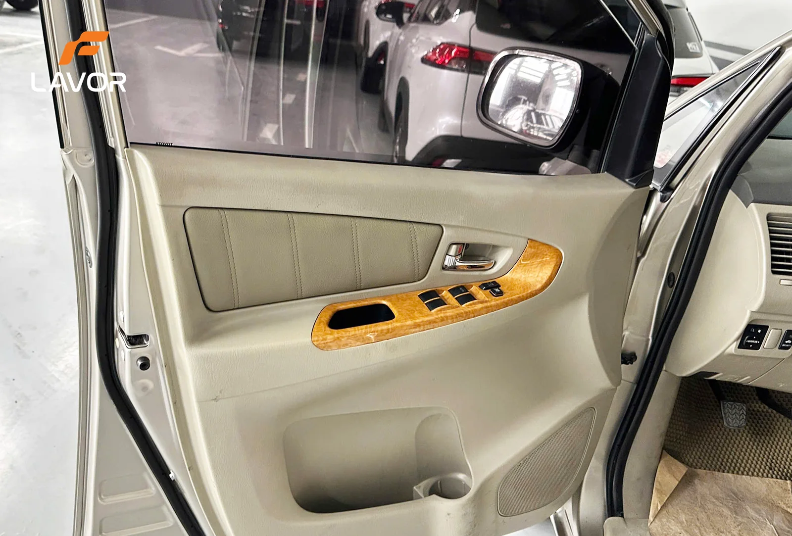 BỌC GHẾ DA TOYOTA INNOVA 2016-2023 - Ảnh 5