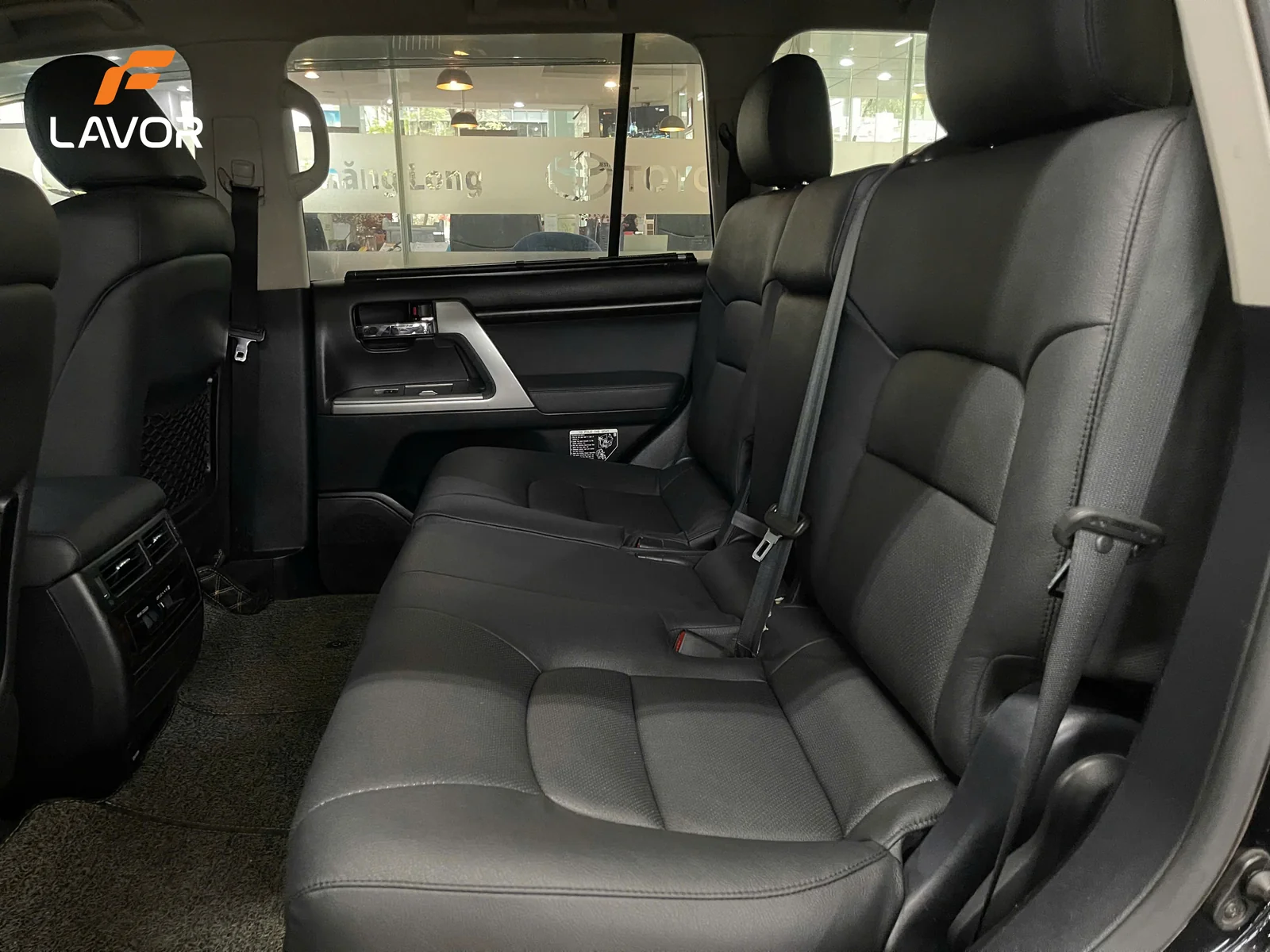 BỌC GHẾ DA TOYOTA LAND CRUISER 2008-2020 - Ảnh 3