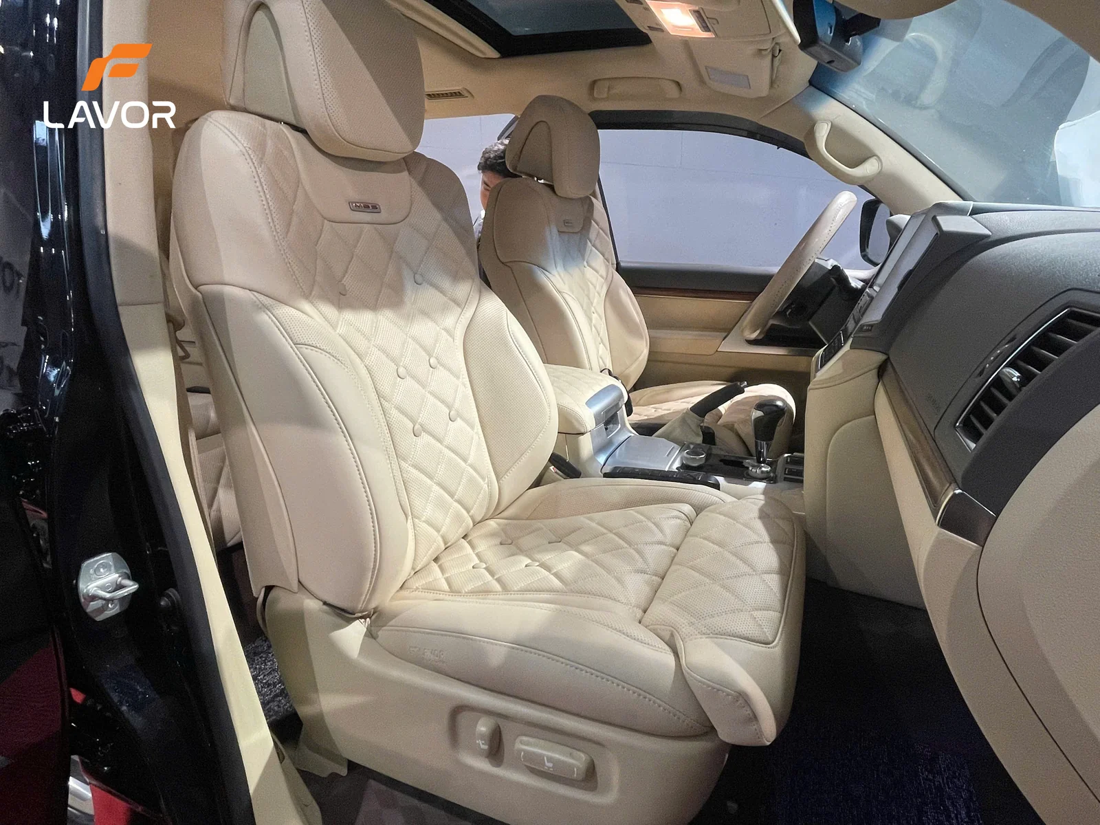 BỌC GHẾ DA TOYOTA LAND CRUISER 2008-2020 - Ảnh 3
