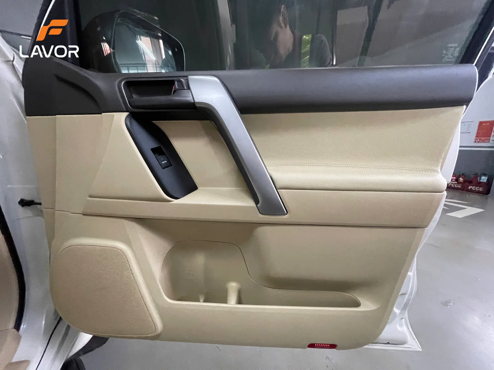 BỌC GHẾ DA TOYOTA PRADO 2010-2024 - Ảnh 6