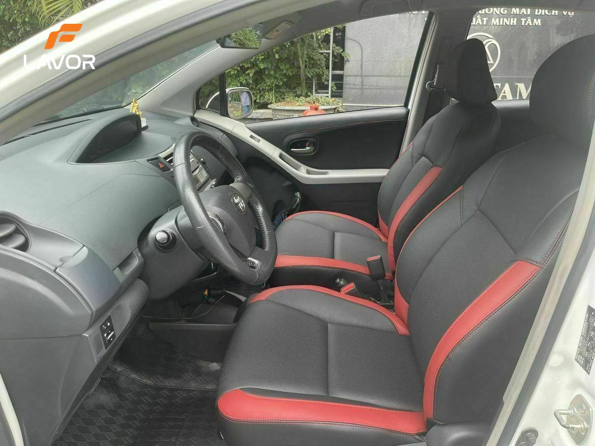 BỌC GHẾ DA TOYOTA YARIS 2010 - Ảnh 1