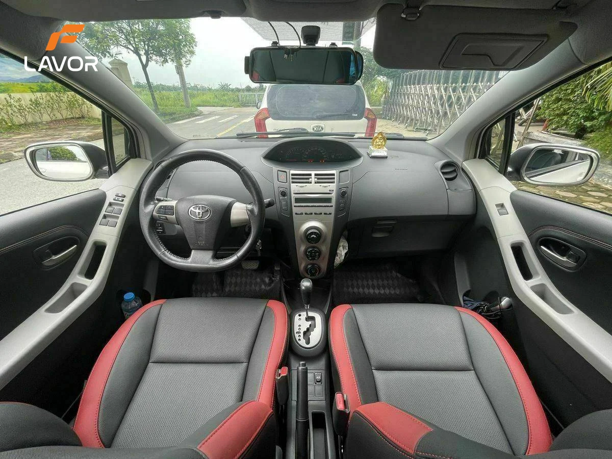 BỌC GHẾ DA TOYOTA YARIS 2010 - Ảnh 3