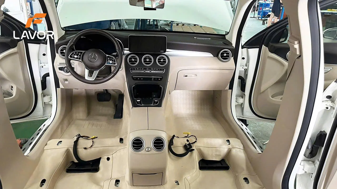 SÀN – THẢM MERCEDES GLC300 - Ảnh 4