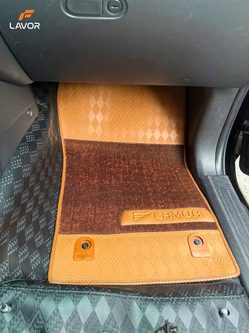 SÀN – THẢM MITSUBISHI PAREJO SPORT - Ảnh 3