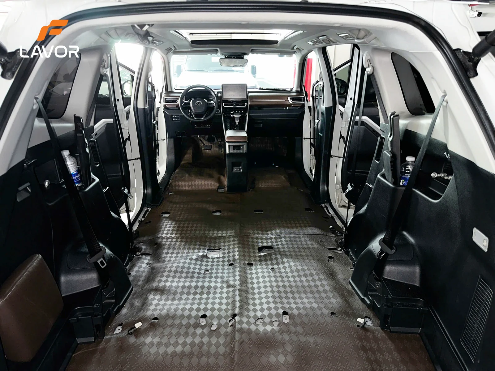 SÀN – THẢM TOYOTA INNOVA 2023-2024 - Ảnh 4