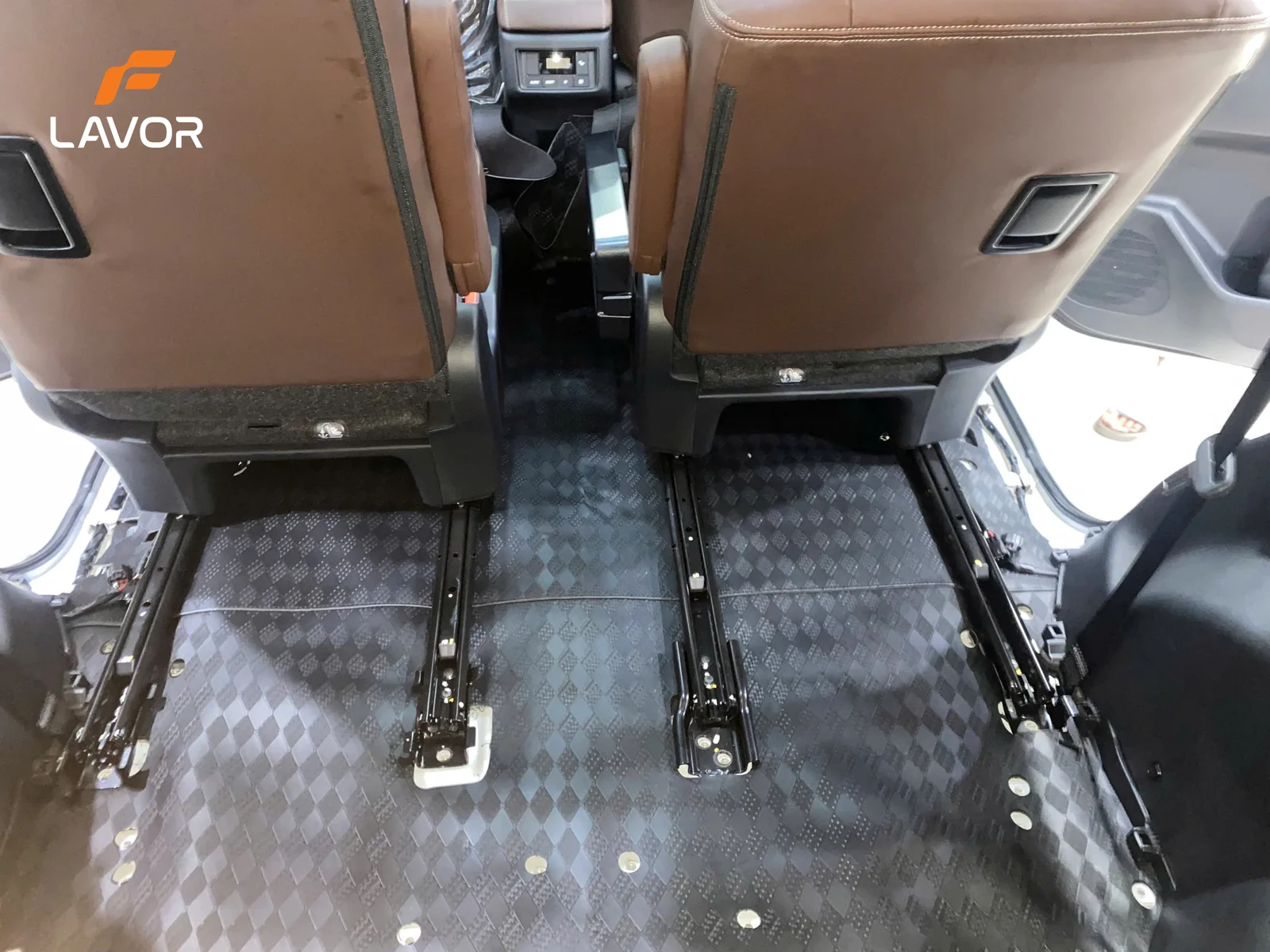 SÀN – THẢM TOYOTA INNOVA 2025 - Ảnh 6