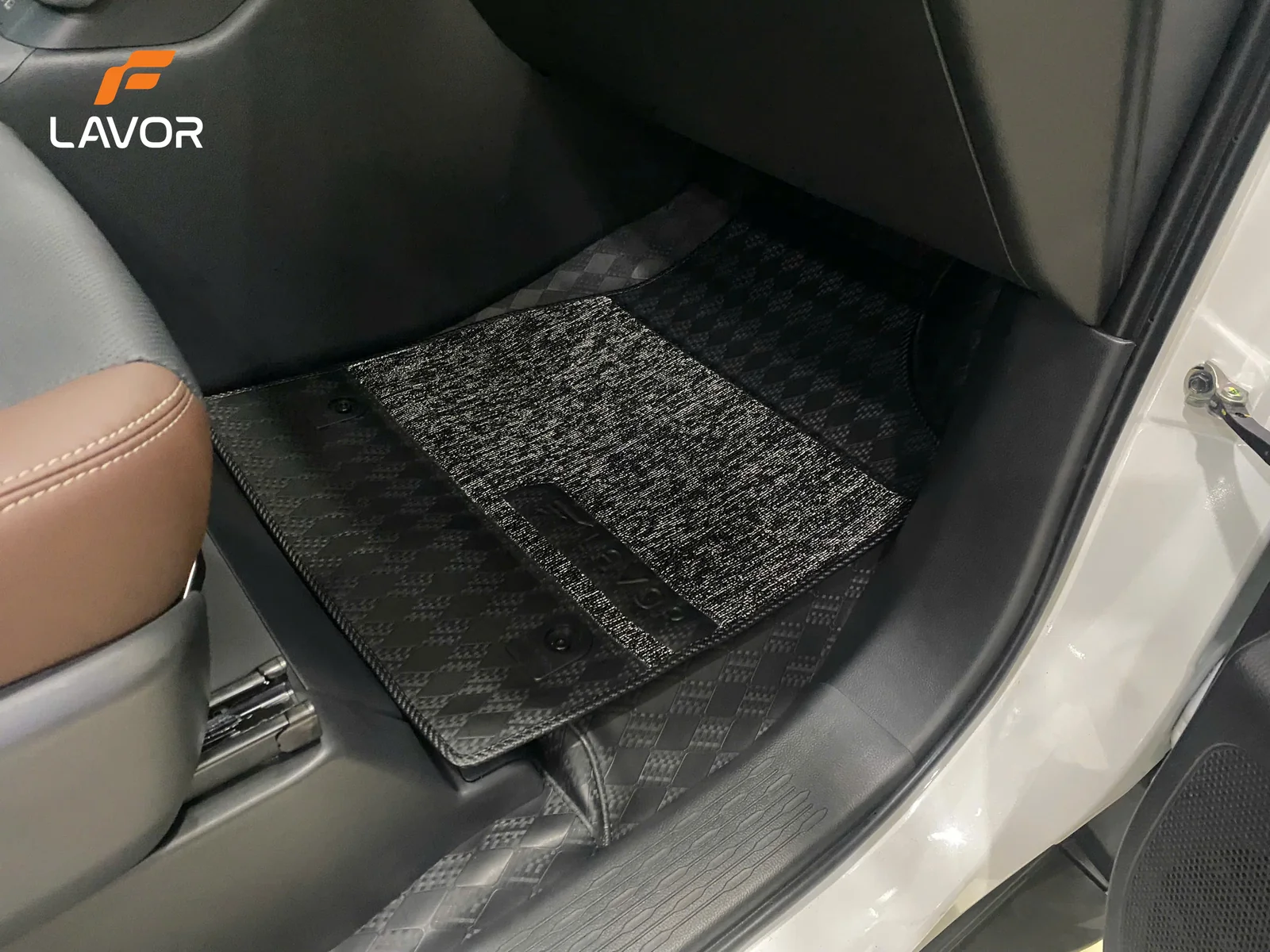 SÀN – THẢM TOYOTA INNOVA 2025 - Ảnh 3