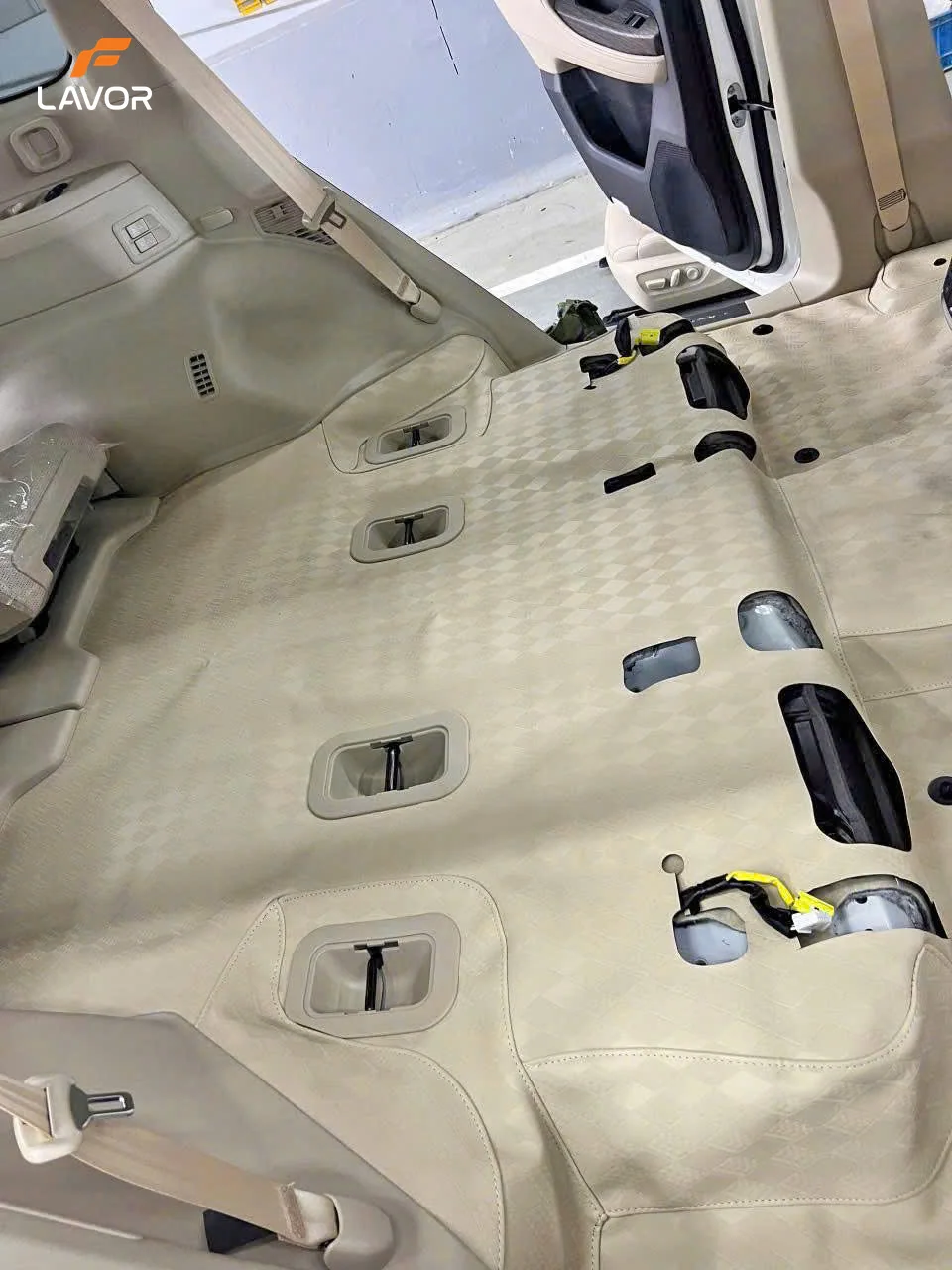 SÀN – THẢM TOYOTA LAND CRUISER 2021-2024 - Ảnh 9